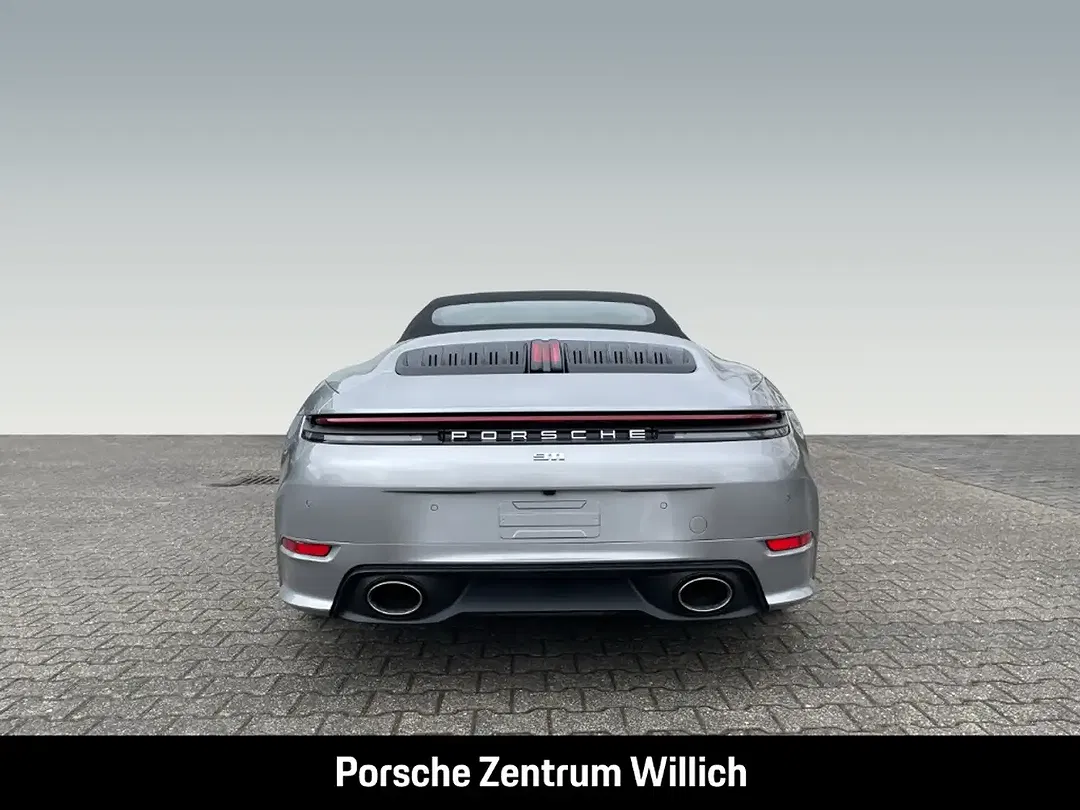 Porsche 992 - Thumbnail 5