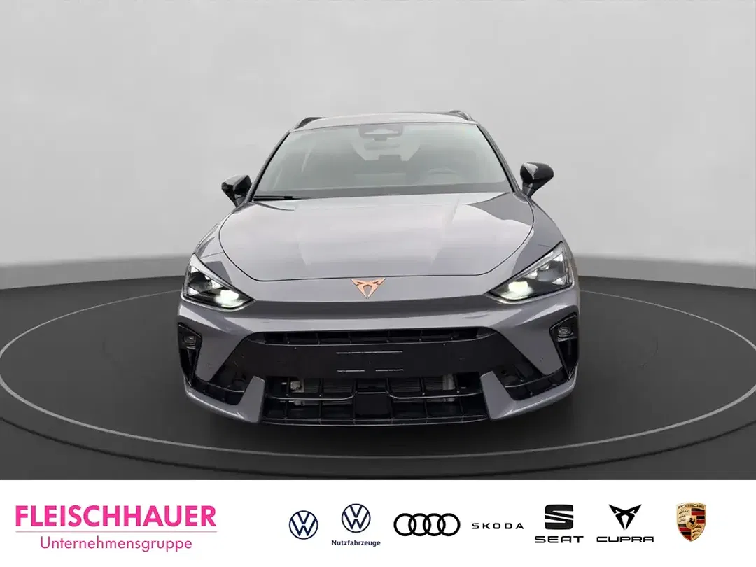 CUPRA Leon - Thumbnail 2