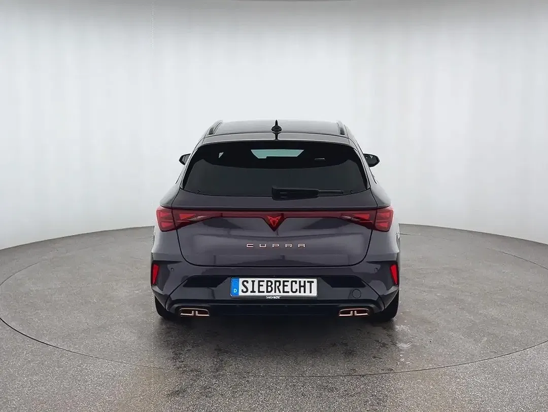 CUPRA Leon - Thumbnail 4