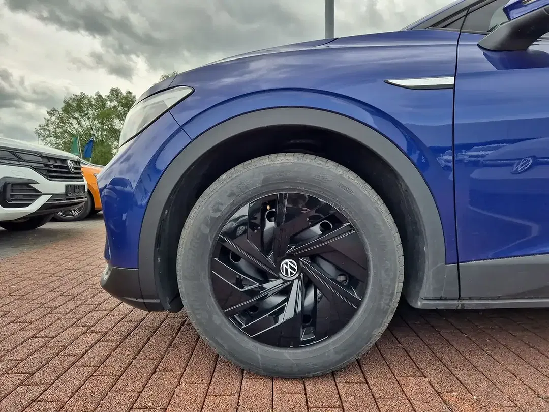 Volkswagen ID.4 - Thumbnail 15