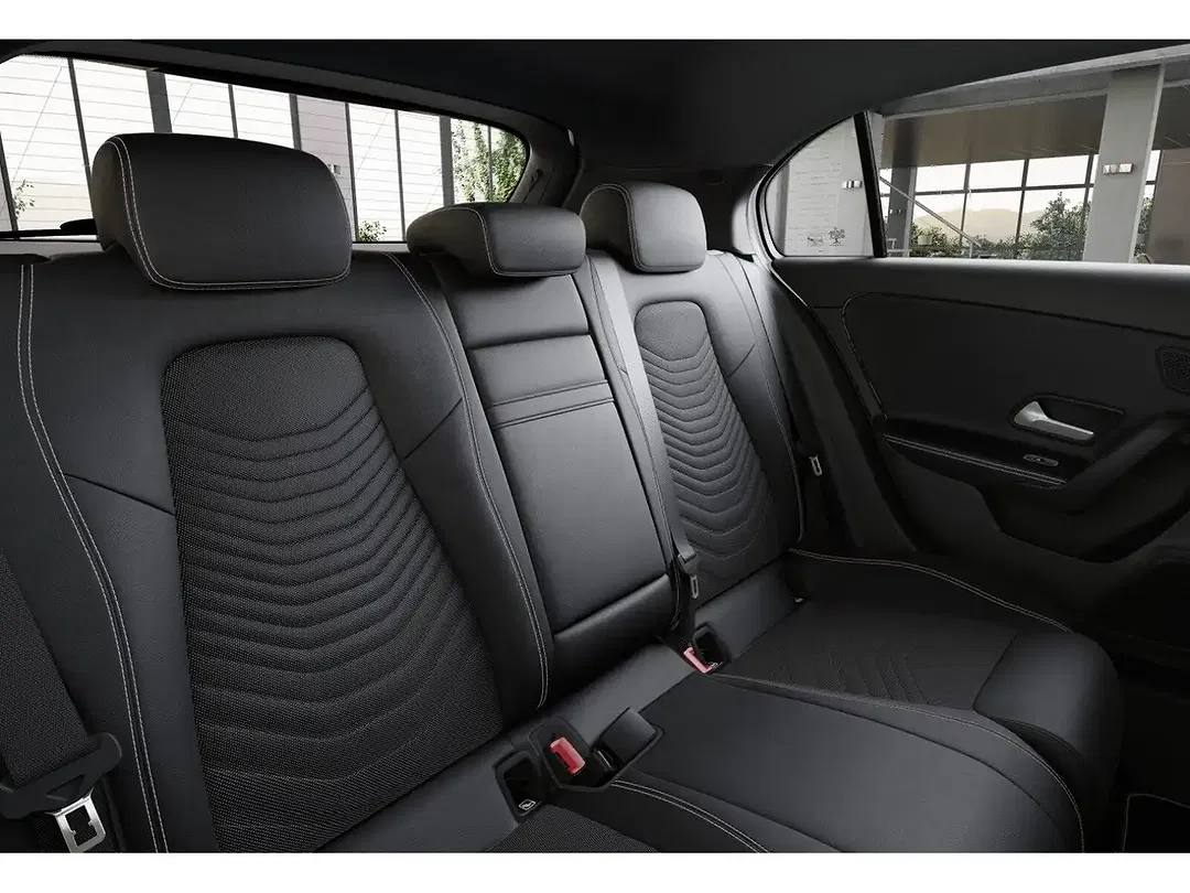 Mercedes-Benz A 180 - Thumbnail 9