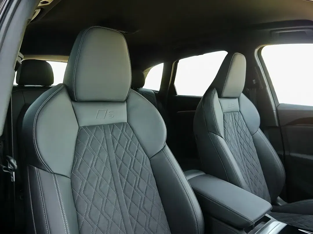 Audi SQ5 - Thumbnail 9