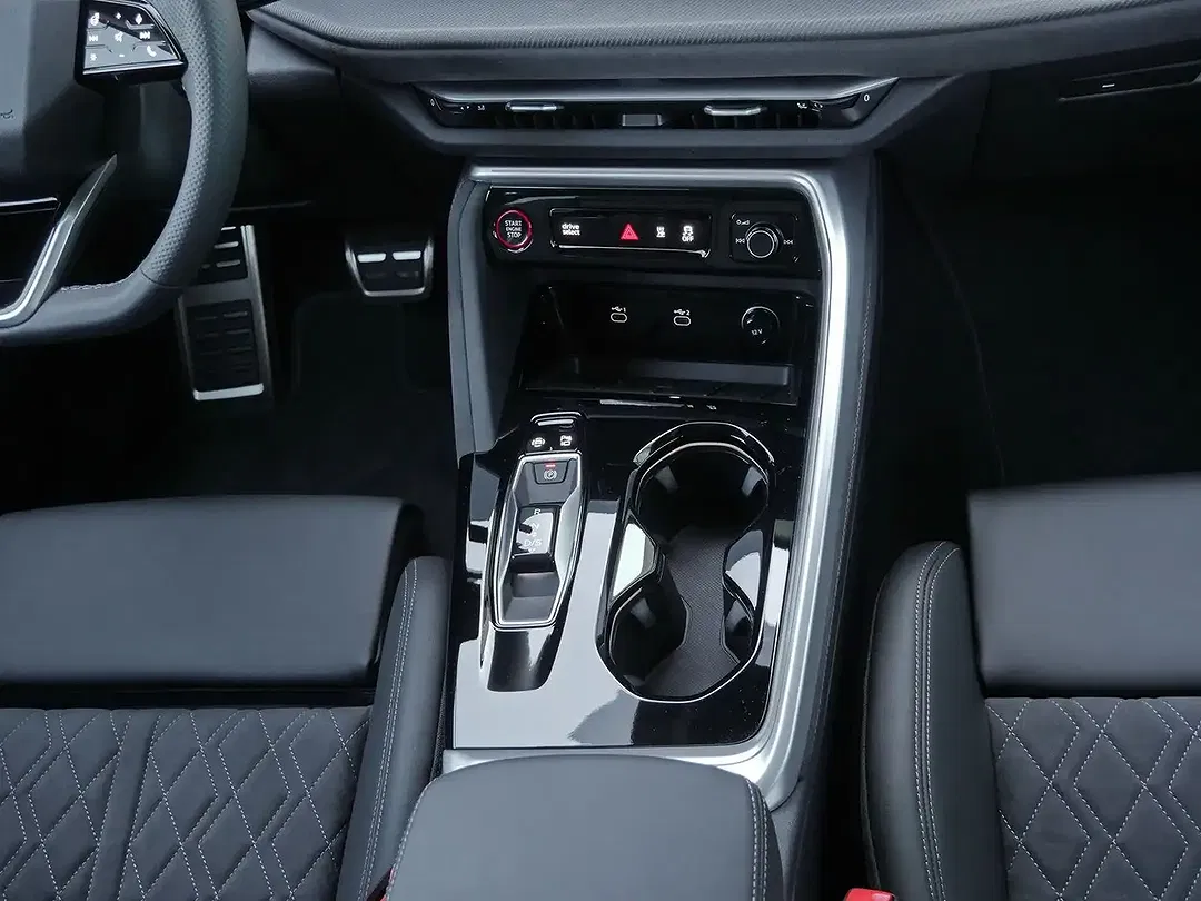 Audi SQ5 - Thumbnail 6