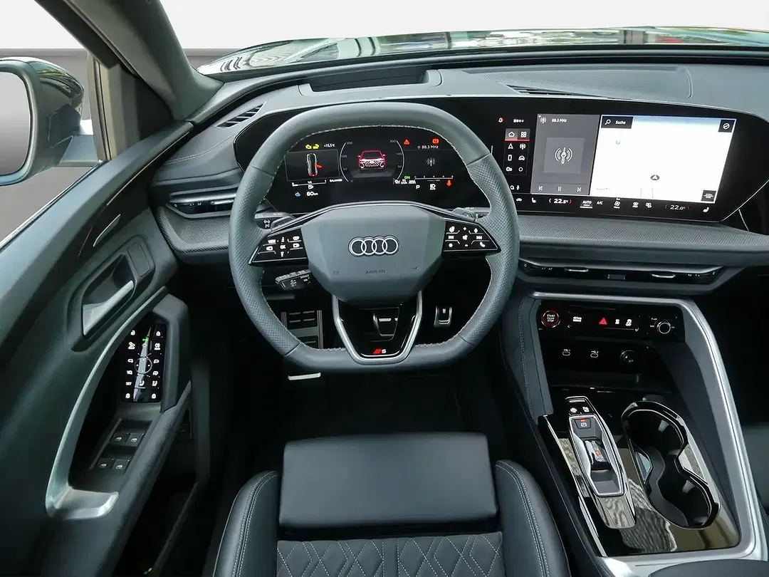 Audi SQ5 - Thumbnail 7