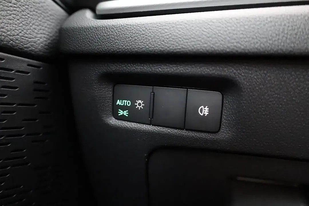 Skoda Octavia - Thumbnail 8