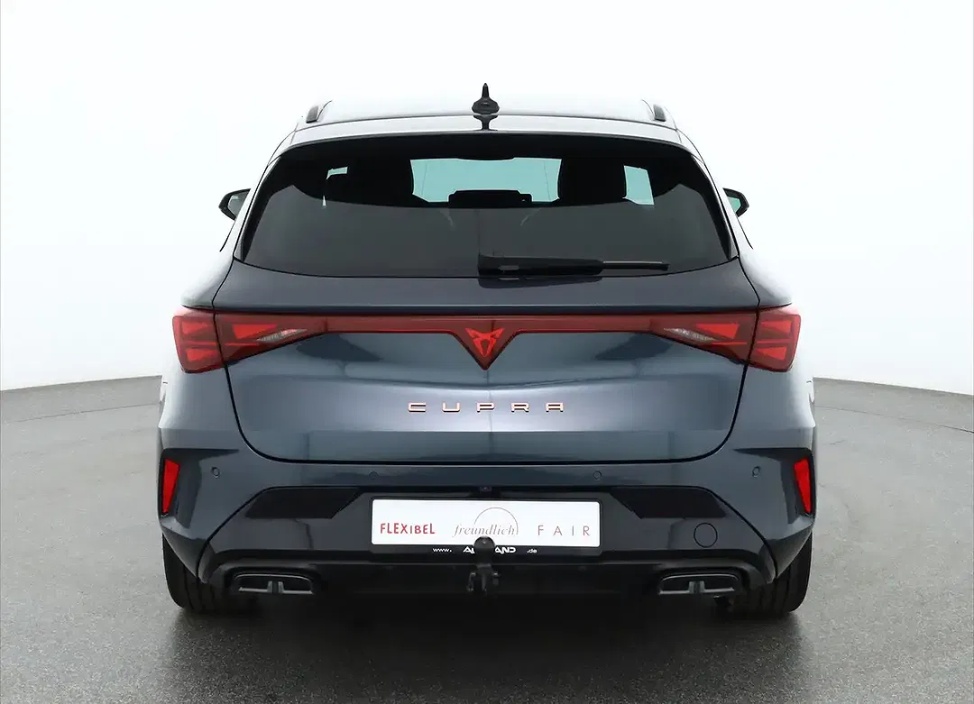 CUPRA Leon - Thumbnail 3