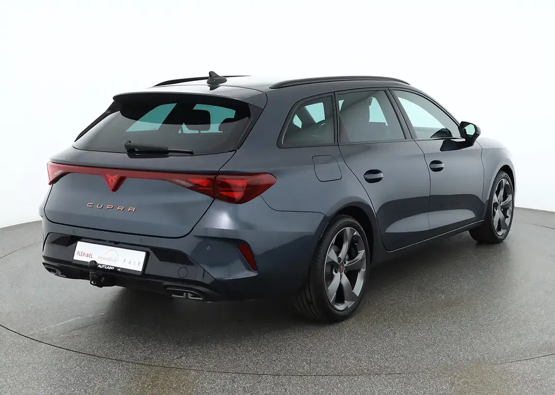 CUPRA Leon - Thumbnail 4