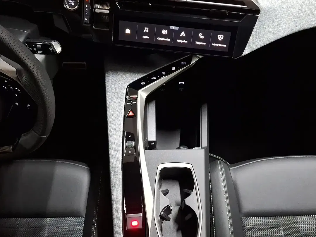 Peugeot 3008 - Thumbnail 13