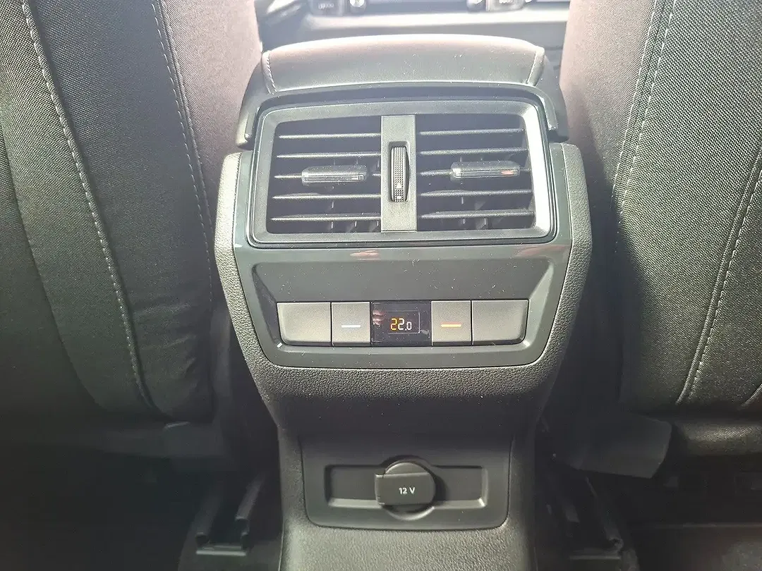 Skoda Karoq - Thumbnail 15