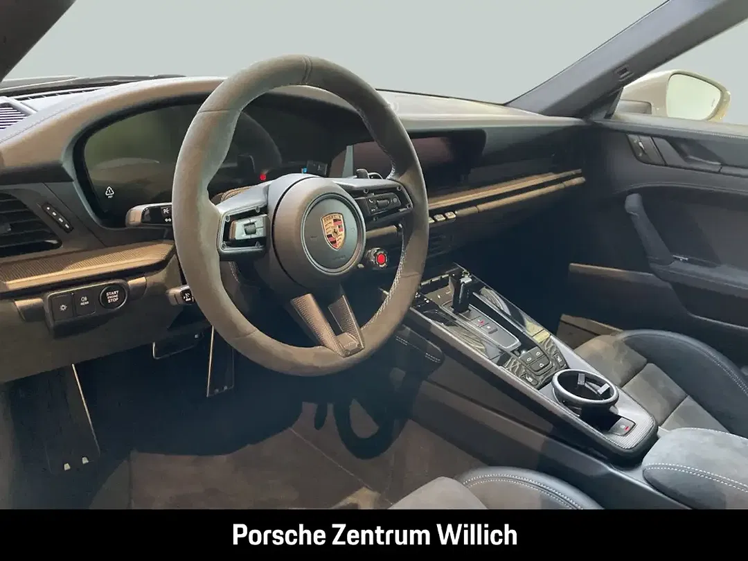 Porsche 992 - Thumbnail 7