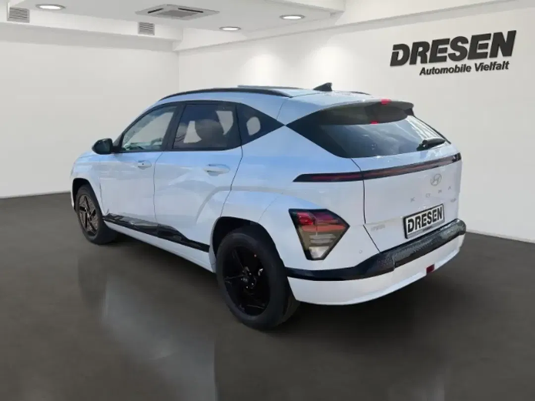 Hyundai KONA - Thumbnail 3