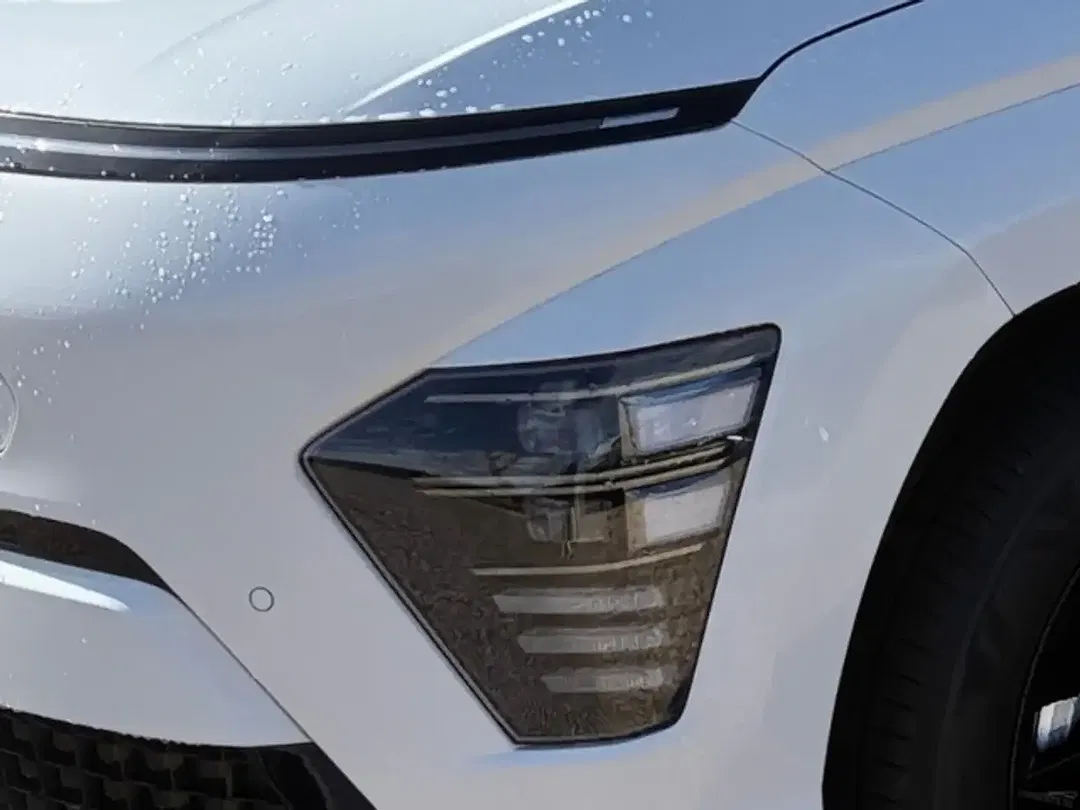 Hyundai KONA - Thumbnail 4