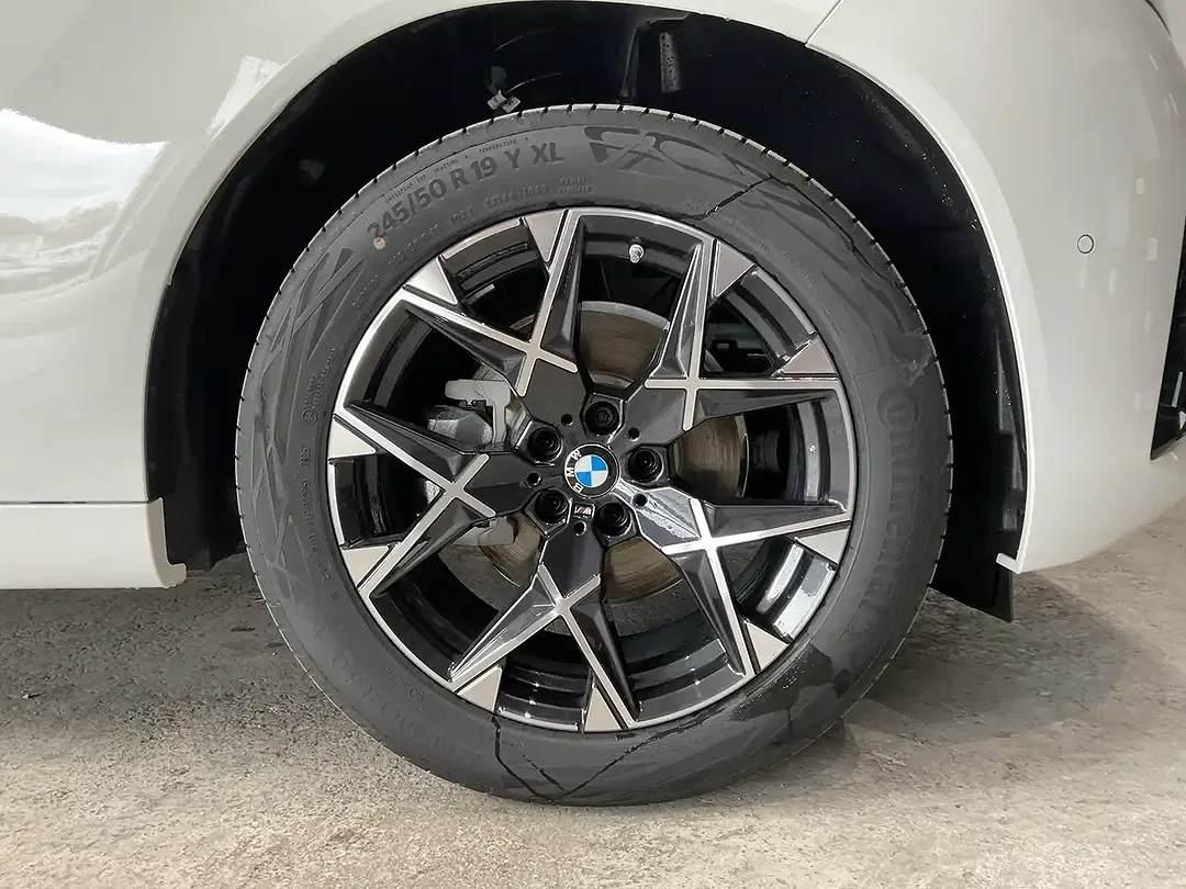 BMW X3 - Thumbnail 12