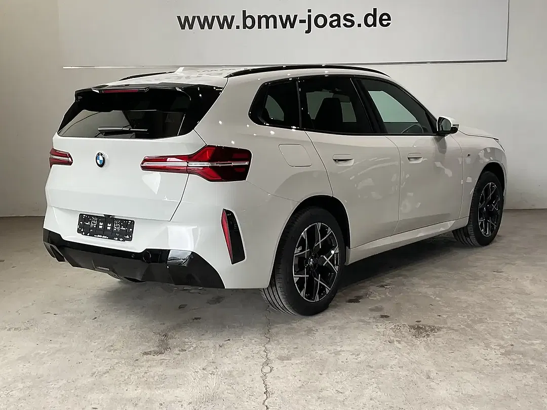 BMW X3 - Thumbnail 13
