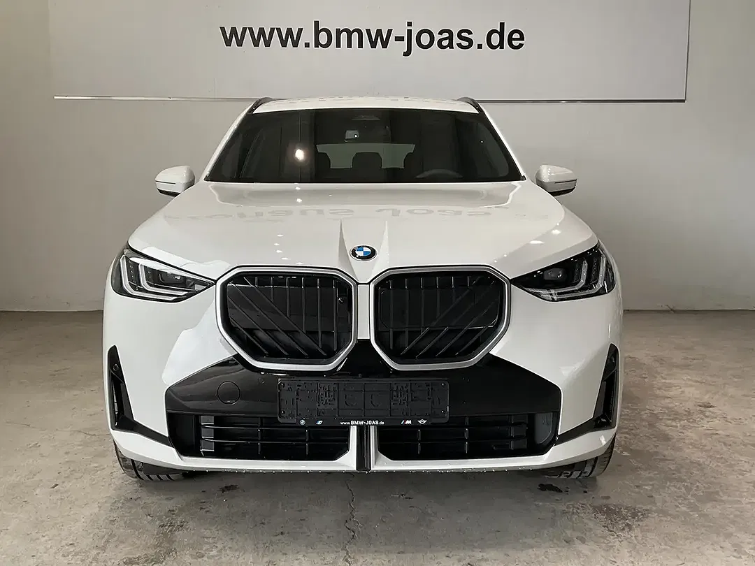 BMW X3 - Thumbnail 2