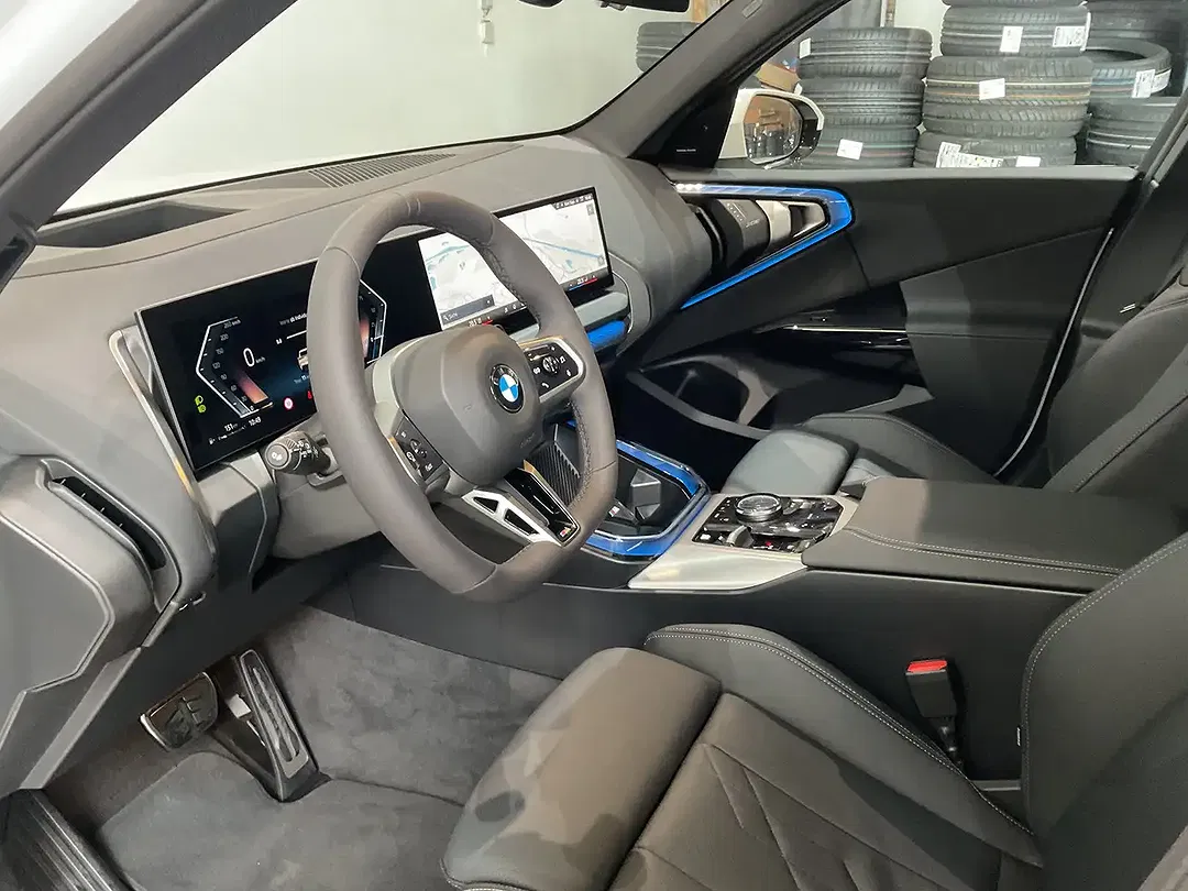 BMW X3 - Thumbnail 6