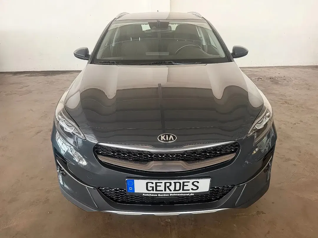 Kia XCeed - Thumbnail 2