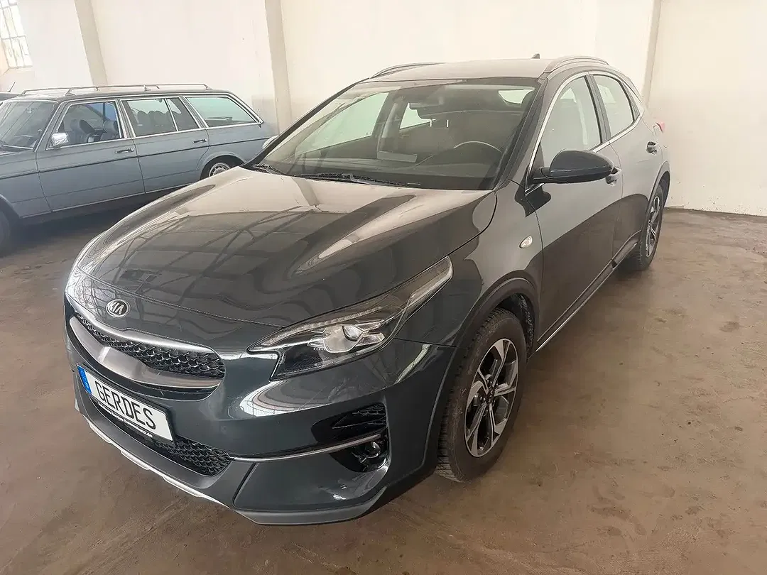 Kia XCeed - Thumbnail 4