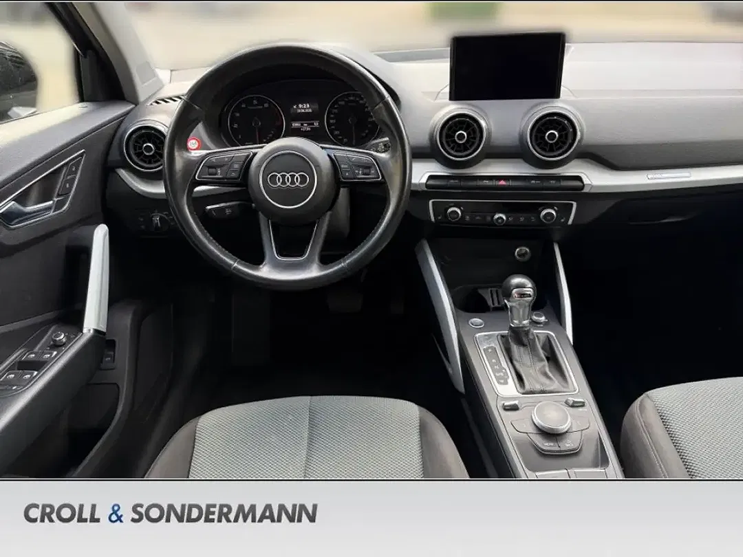 Audi Q2 - Thumbnail 10
