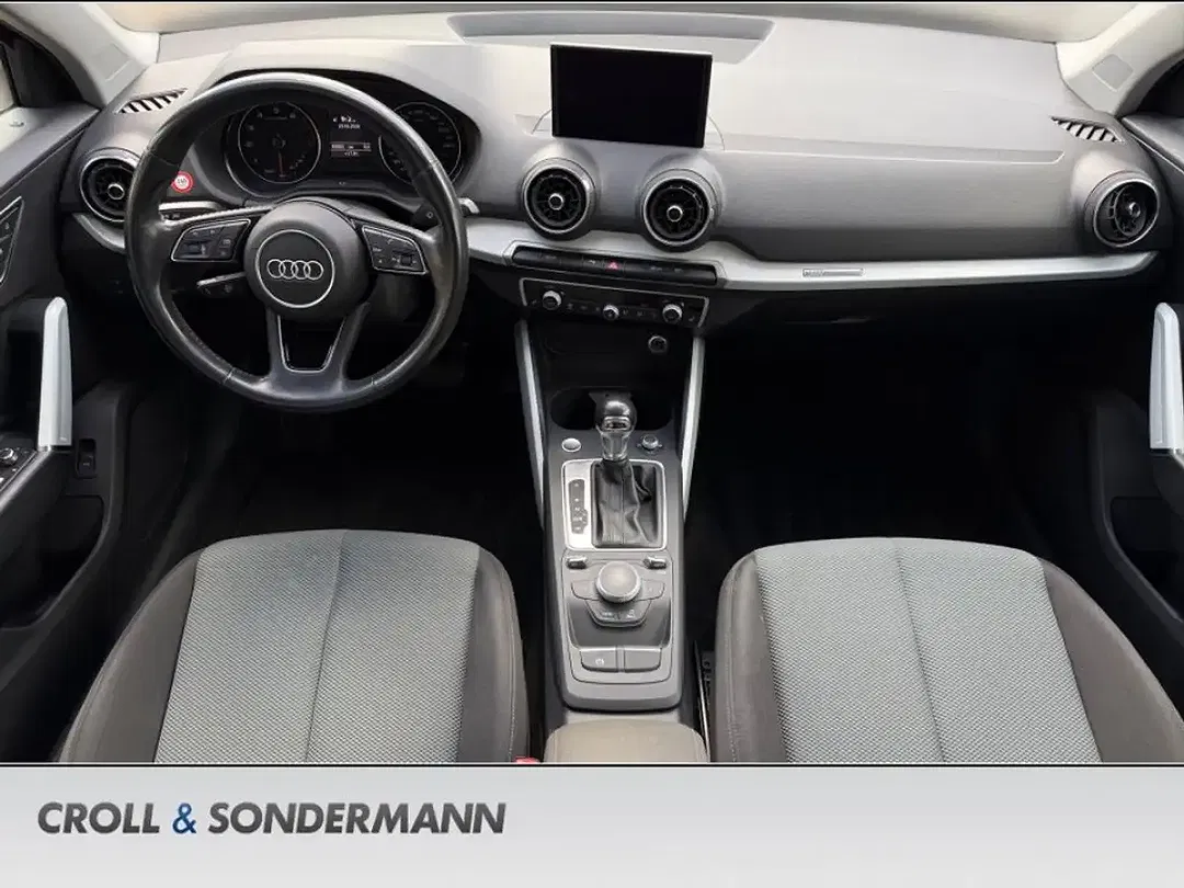Audi Q2 - Thumbnail 11
