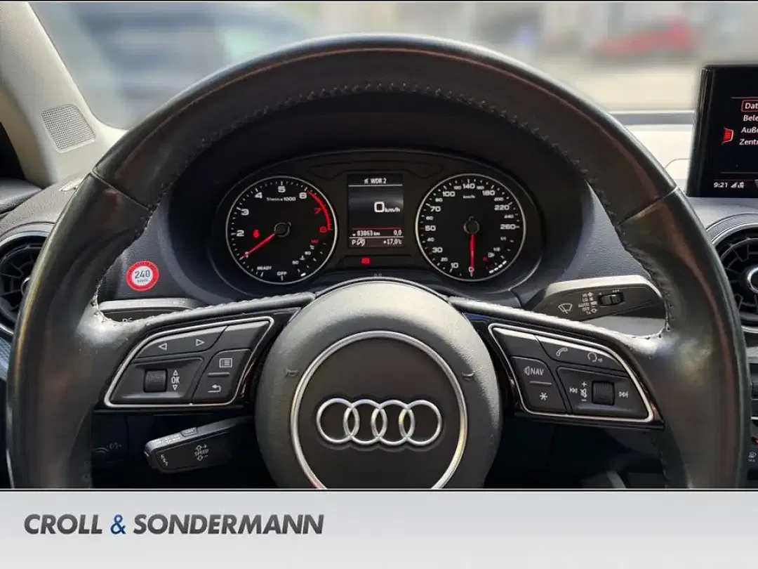 Audi Q2 - Thumbnail 8