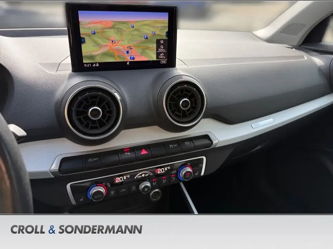 Audi Q2 - Thumbnail 9
