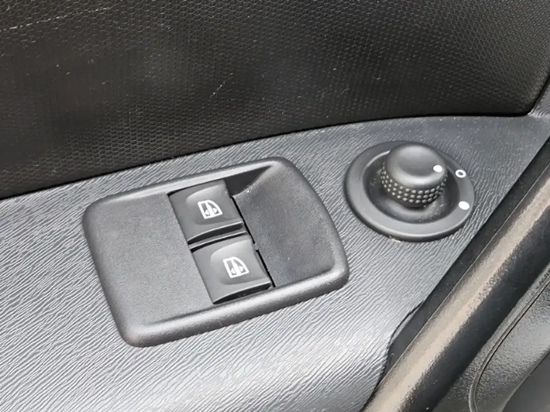 Renault Kangoo - Thumbnail 14