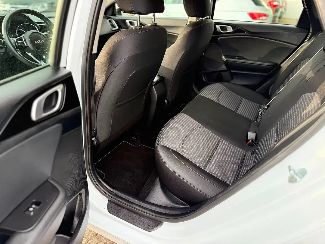 Kia Ceed SW / cee'd SW - Thumbnail 13