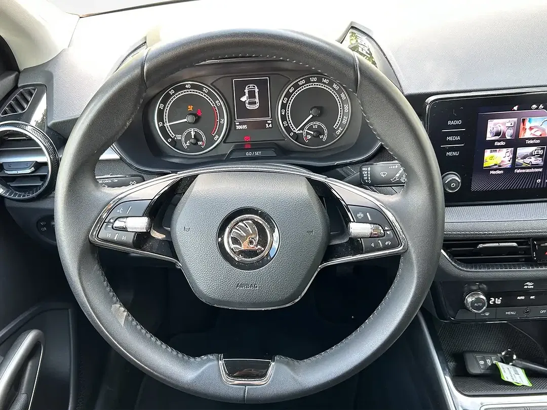 Skoda Fabia - Thumbnail 16