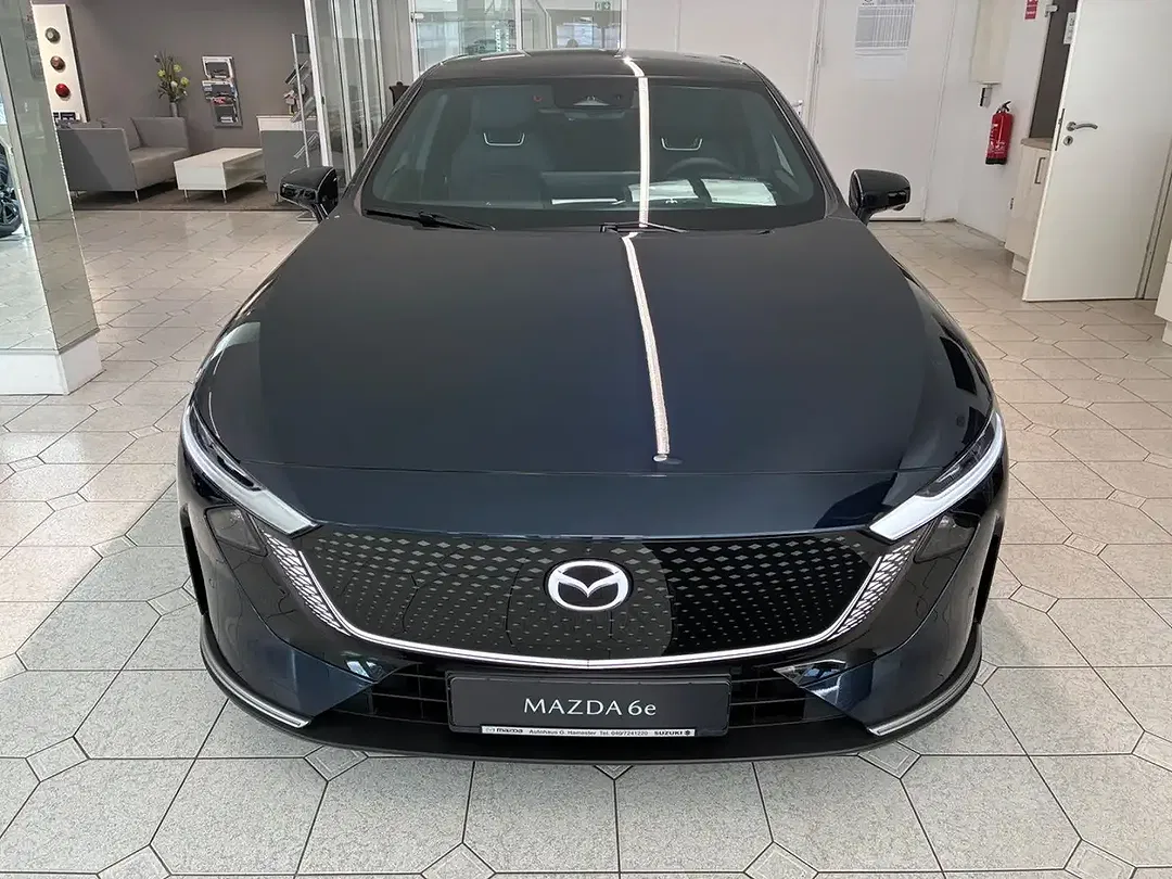 Mazda 6e - Thumbnail 2