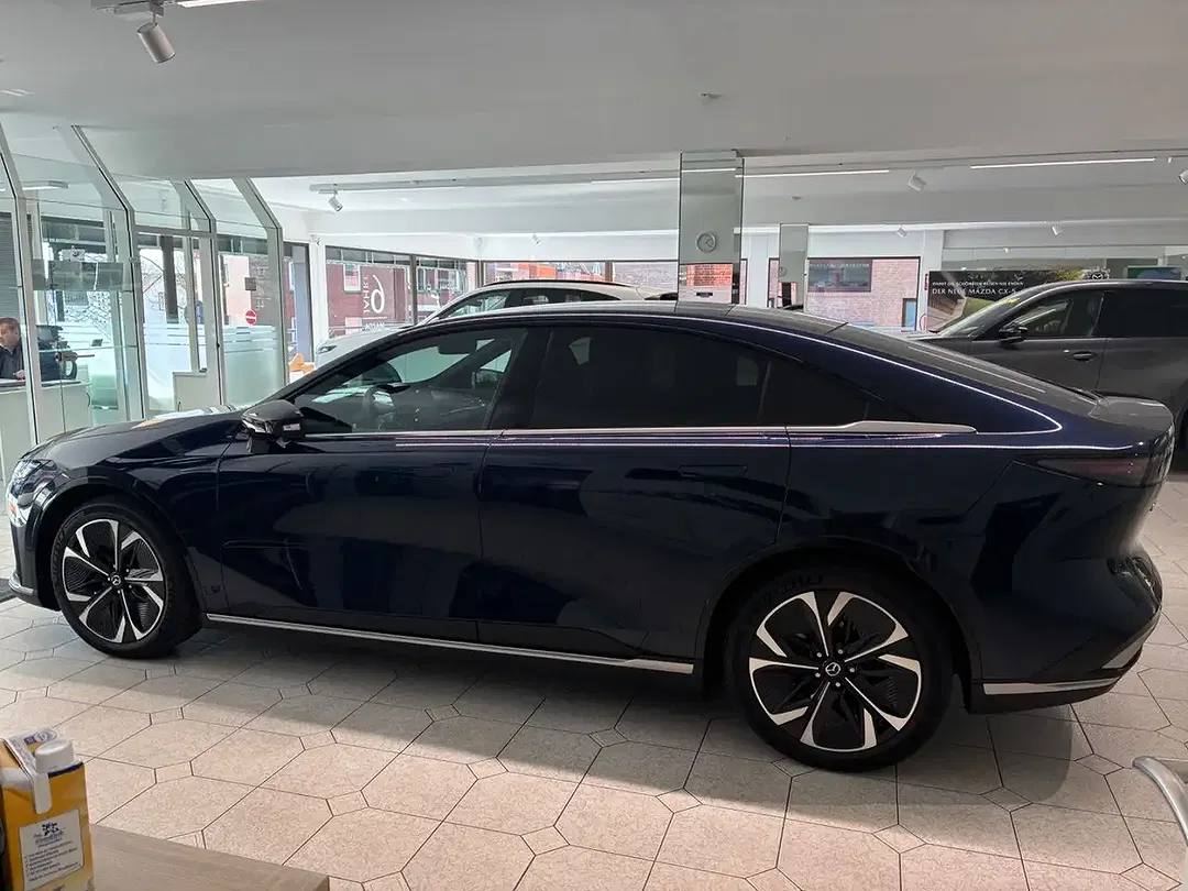 Mazda 6e - Thumbnail 8