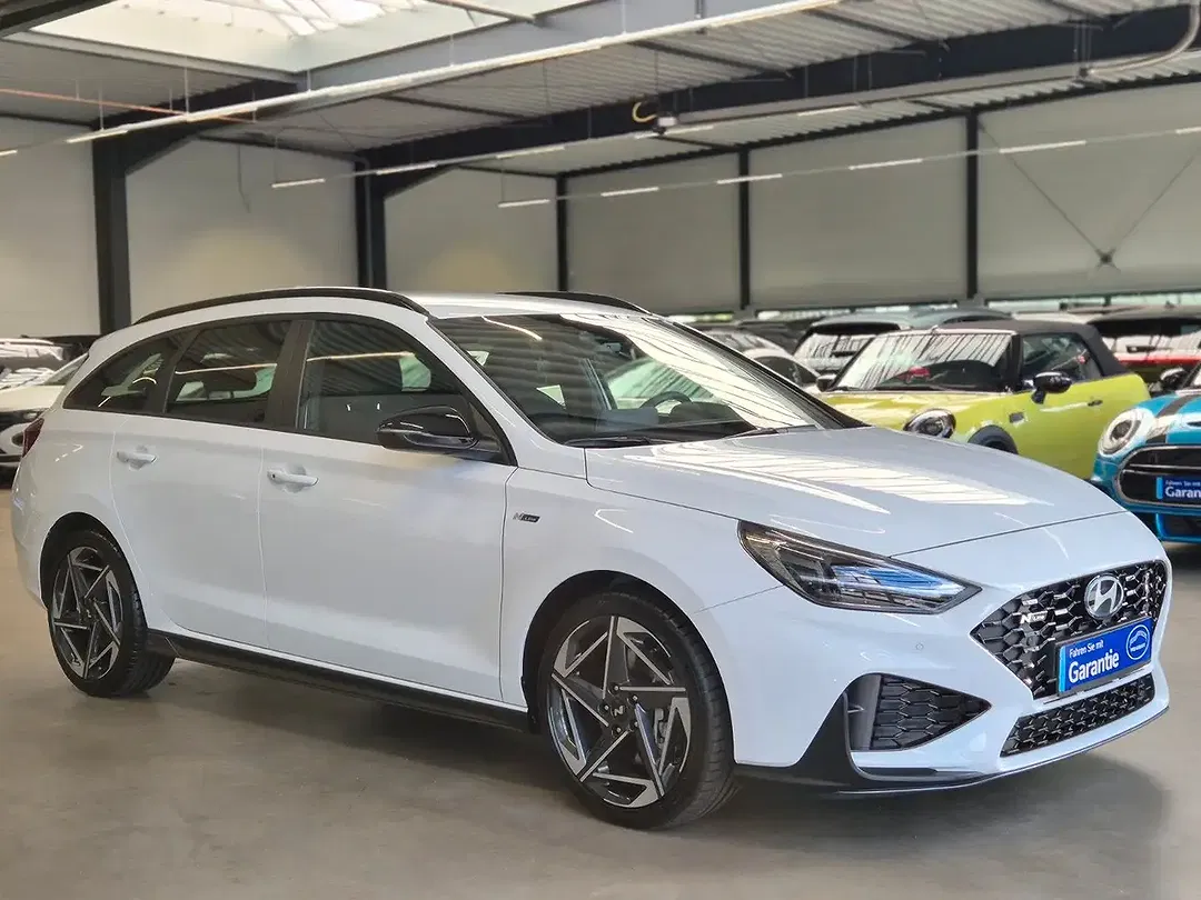 Hyundai i30 - Thumbnail 3