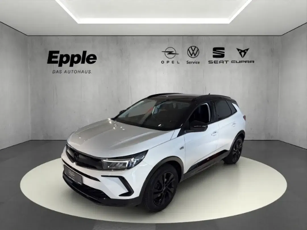 Opel Grandland - Thumbnail 3