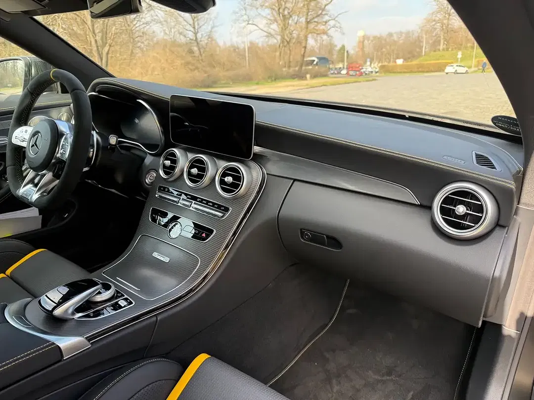 Mercedes-Benz C 63 AMG - Thumbnail 13