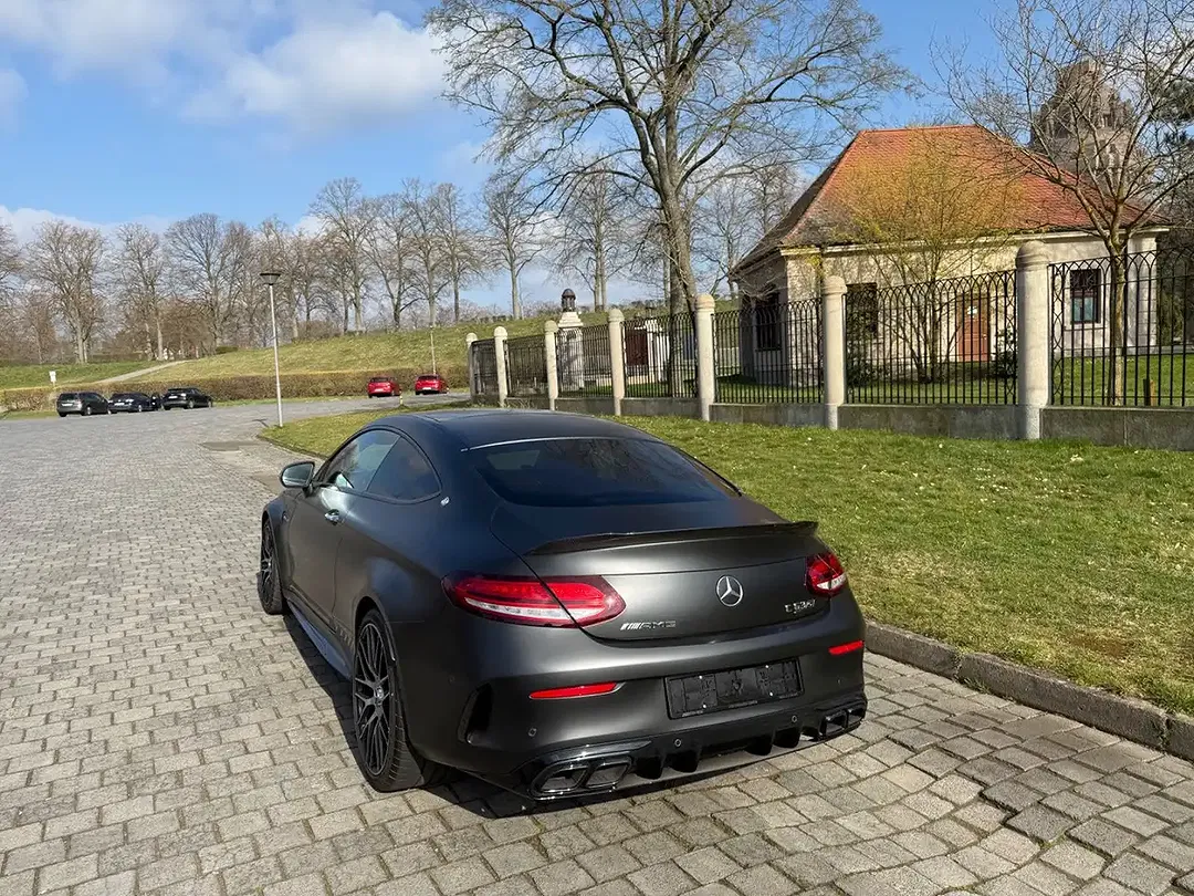 Mercedes-Benz C 63 AMG - Thumbnail 5