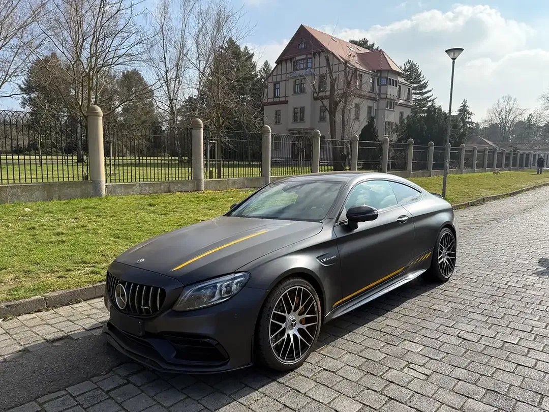 Mercedes-Benz C 63 AMG - Thumbnail 8