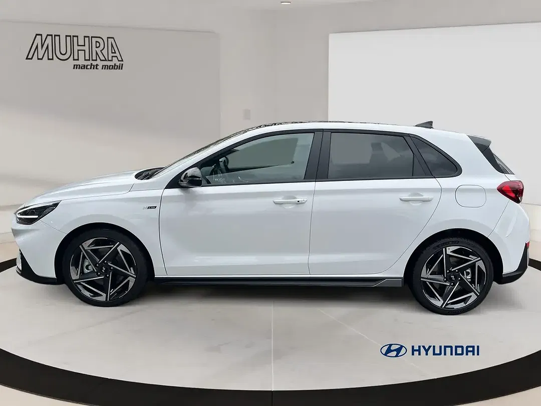 Hyundai i30 - Thumbnail 2