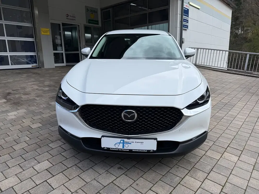 Mazda CX-30 - Thumbnail 3