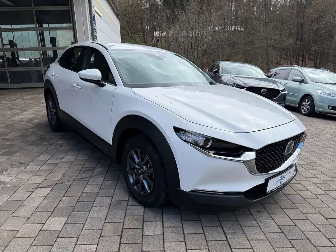 Mazda CX-30 - Thumbnail 4