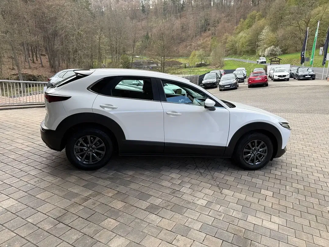 Mazda CX-30 - Thumbnail 5