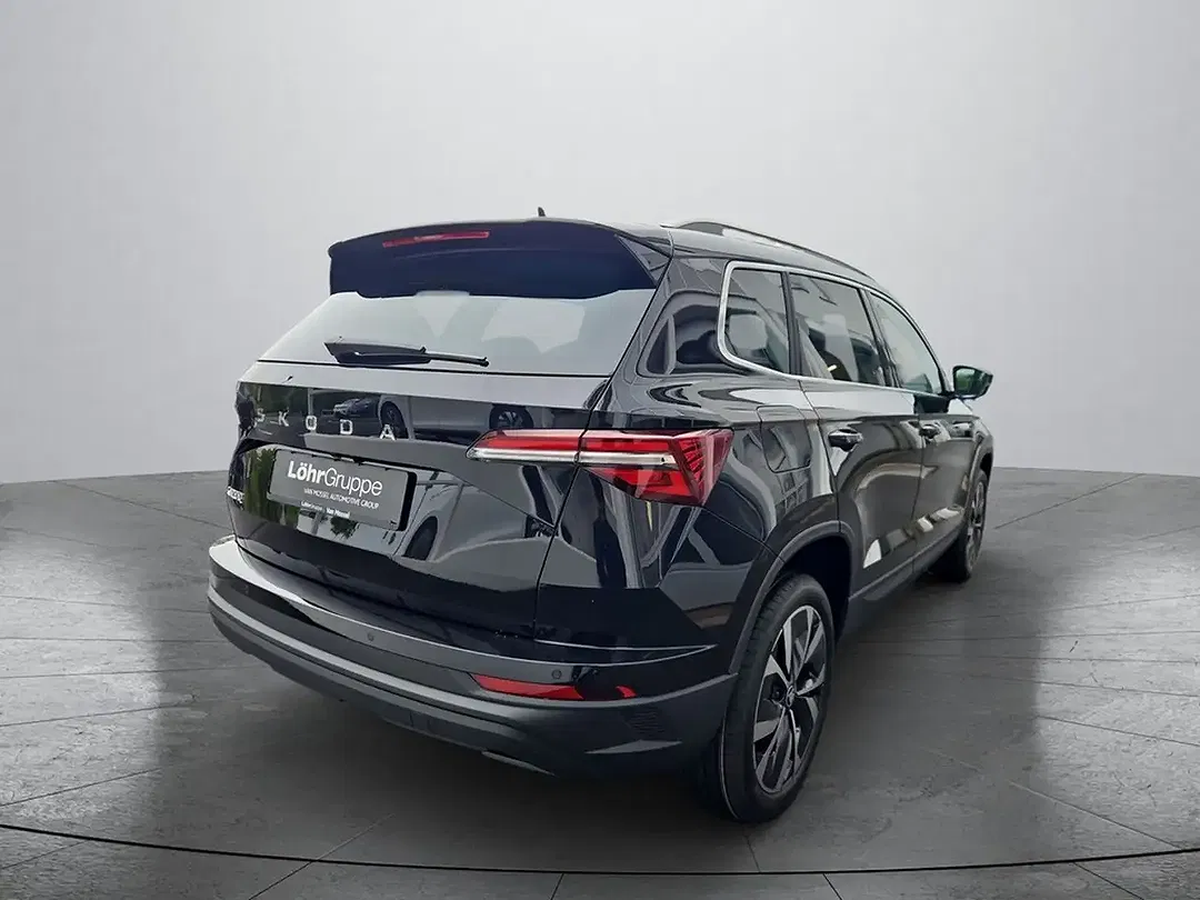Skoda Karoq - Thumbnail 5