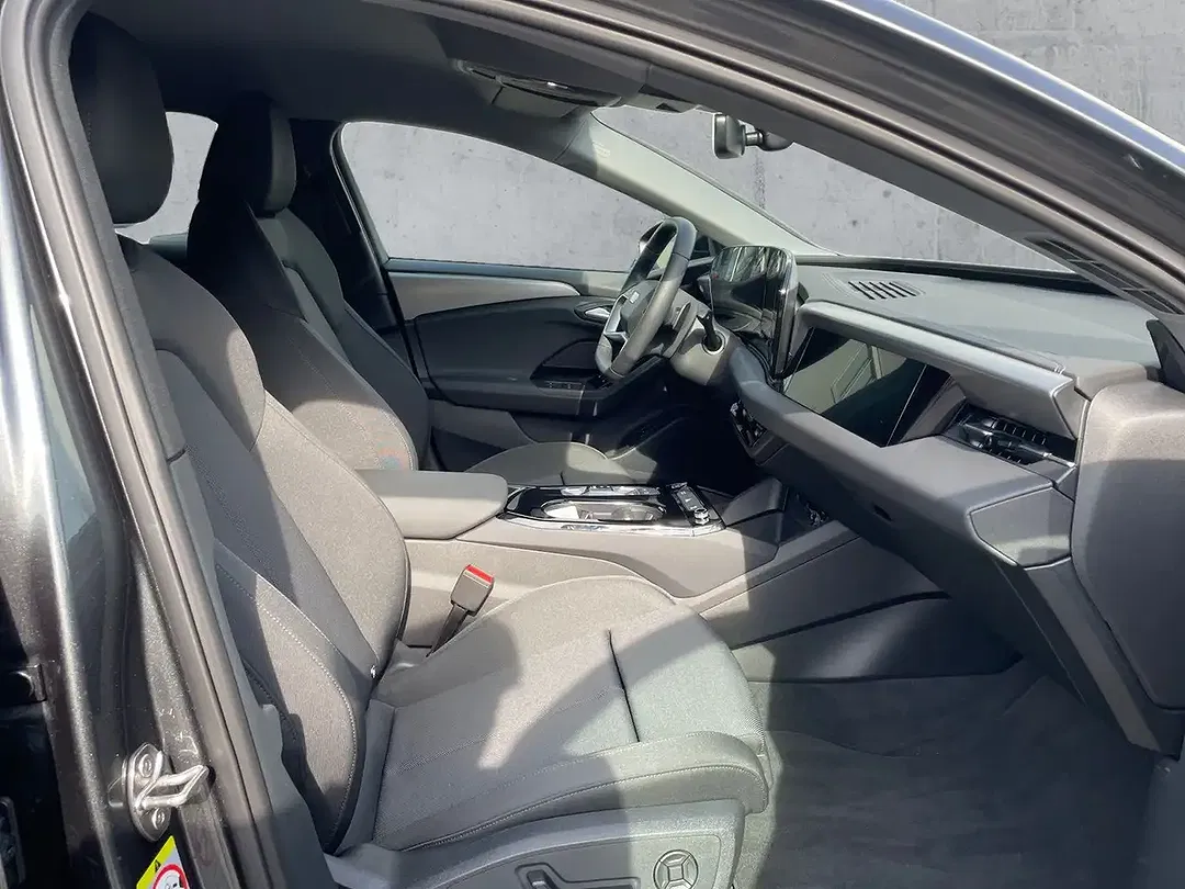 Audi A6 e-tron - Thumbnail 12