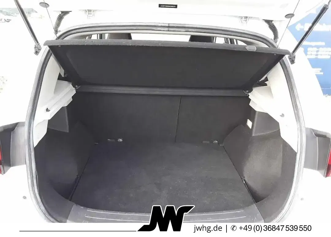 MG ZS - Thumbnail 10