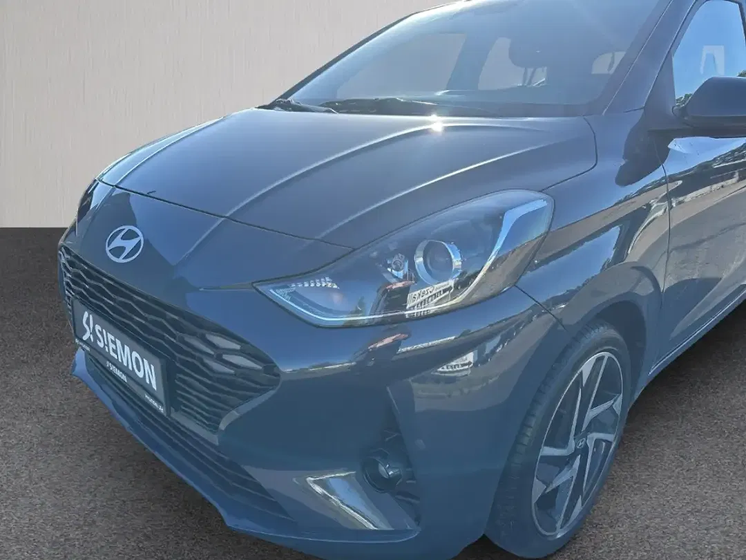 Hyundai i10 - Thumbnail 9