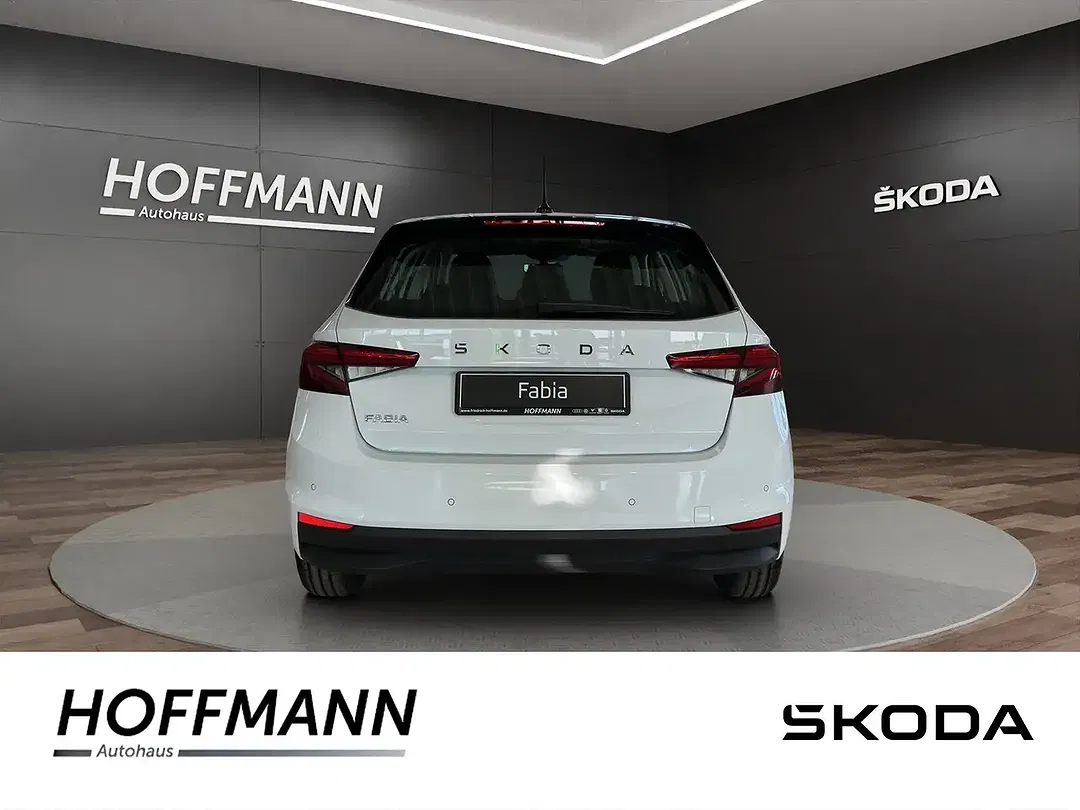 Skoda Fabia - Thumbnail 4