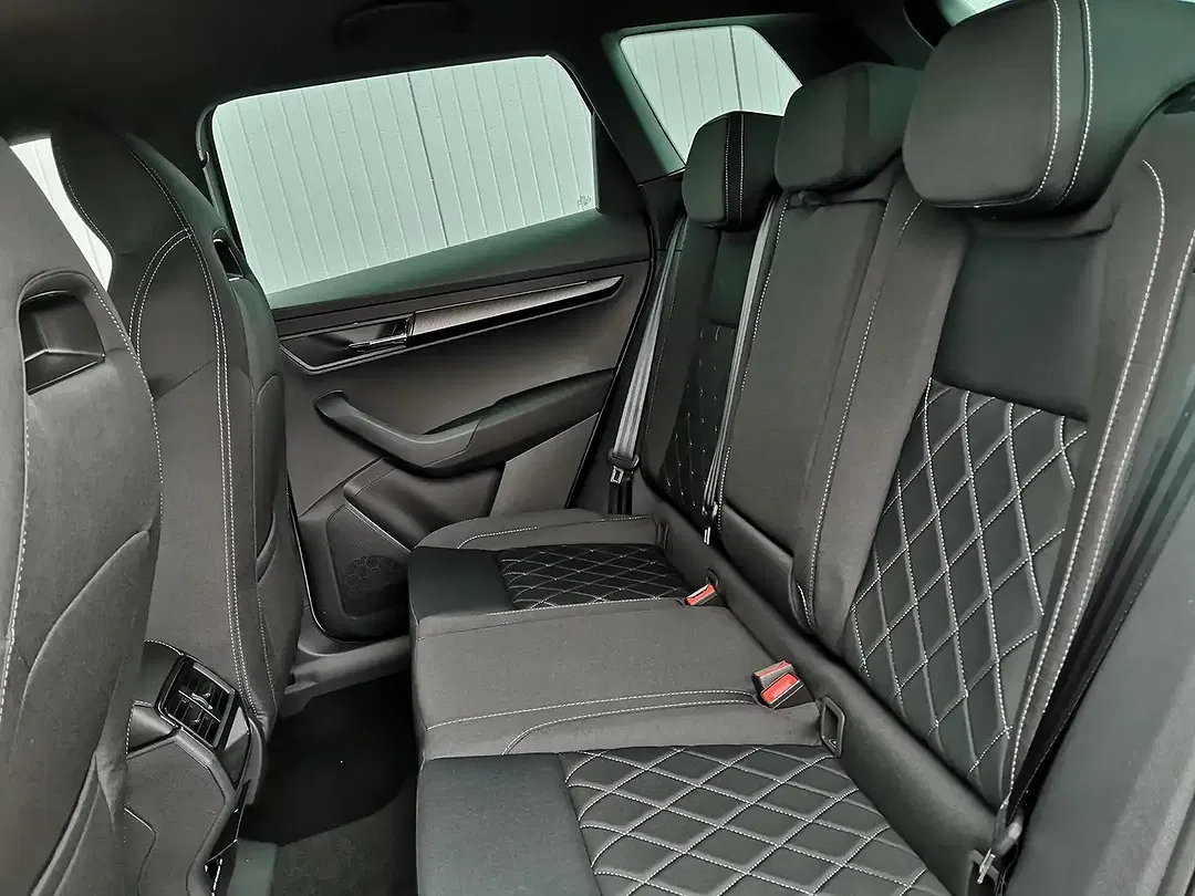 Skoda Karoq - Thumbnail 9
