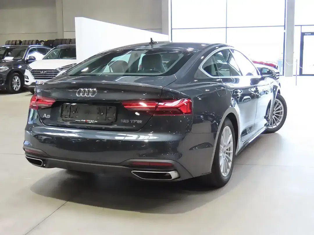 Audi A5 - Thumbnail 2