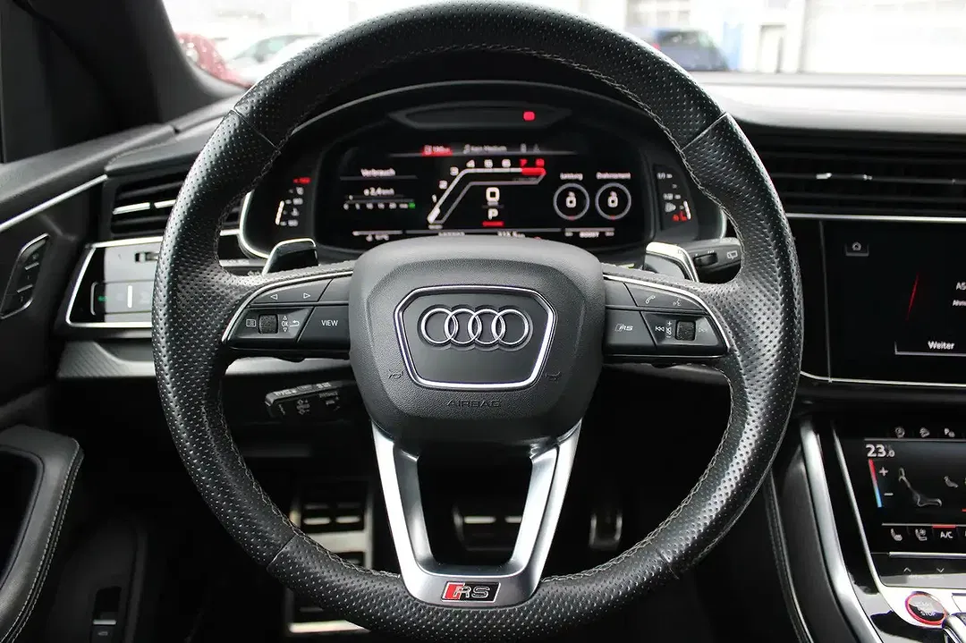 Audi RS Q8 - Thumbnail 19