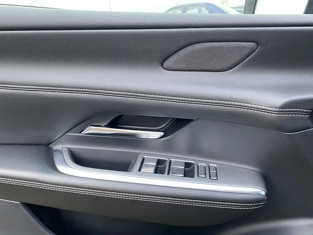 Mazda 6e - Thumbnail 10