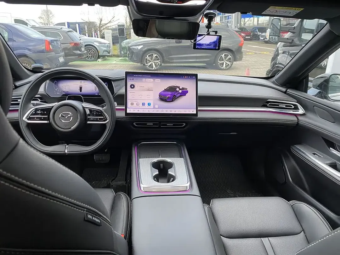 Mazda 6e - Thumbnail 12